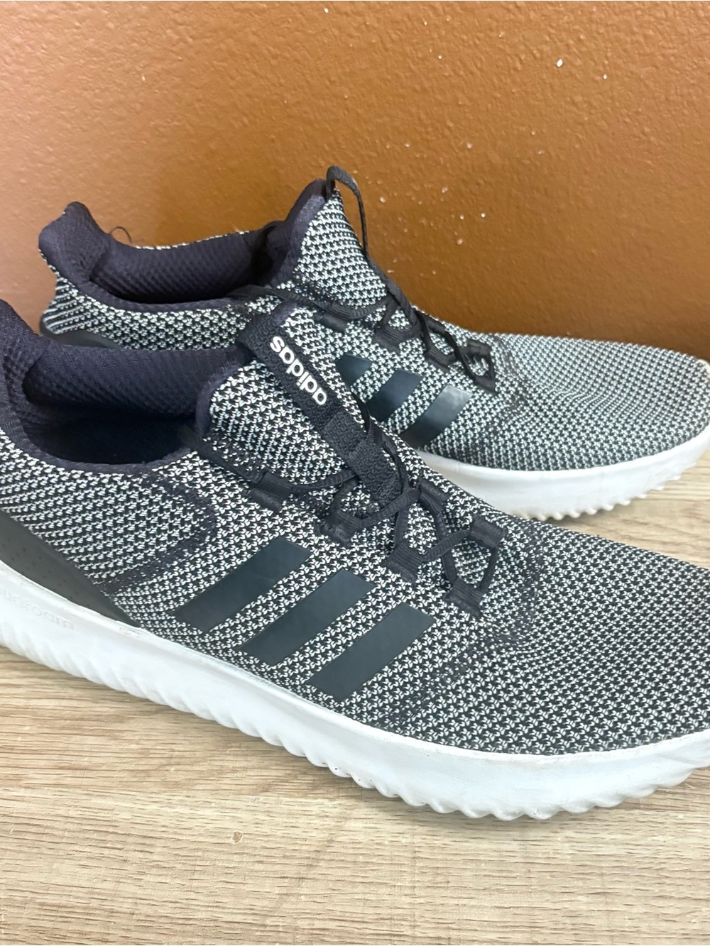 Adidas Cloudfoam Ultimate Black, Grey, White Running Shoes, Men’s Size 13